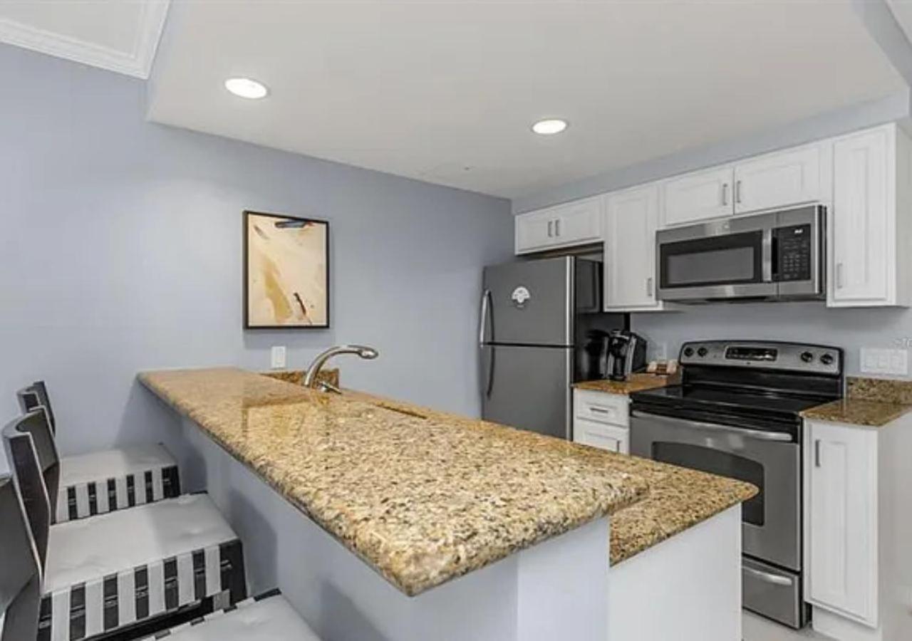 Clearwater Beach Resort Apartment With Oceanview Екстер'єр фото